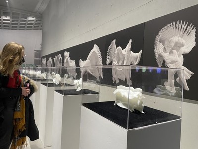 現(xiàn)場(chǎng) | 用藝術(shù)致敬英雄之城 2022武漢雙年展啟幕，展現(xiàn)藝術(shù)活動(dòng)策劃新高度